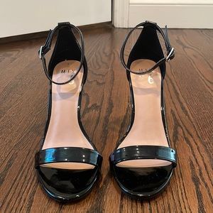 Women’s Black Pumps